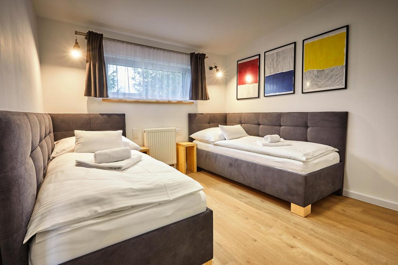 Malatiny Apartmany Lama מראה חיצוני תמונה